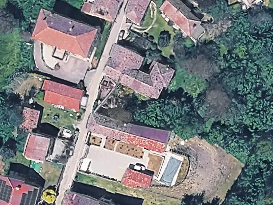 Immagine 16 di Casa indipendente in vendita  in Via Olmo a Castagnole Delle Lanze