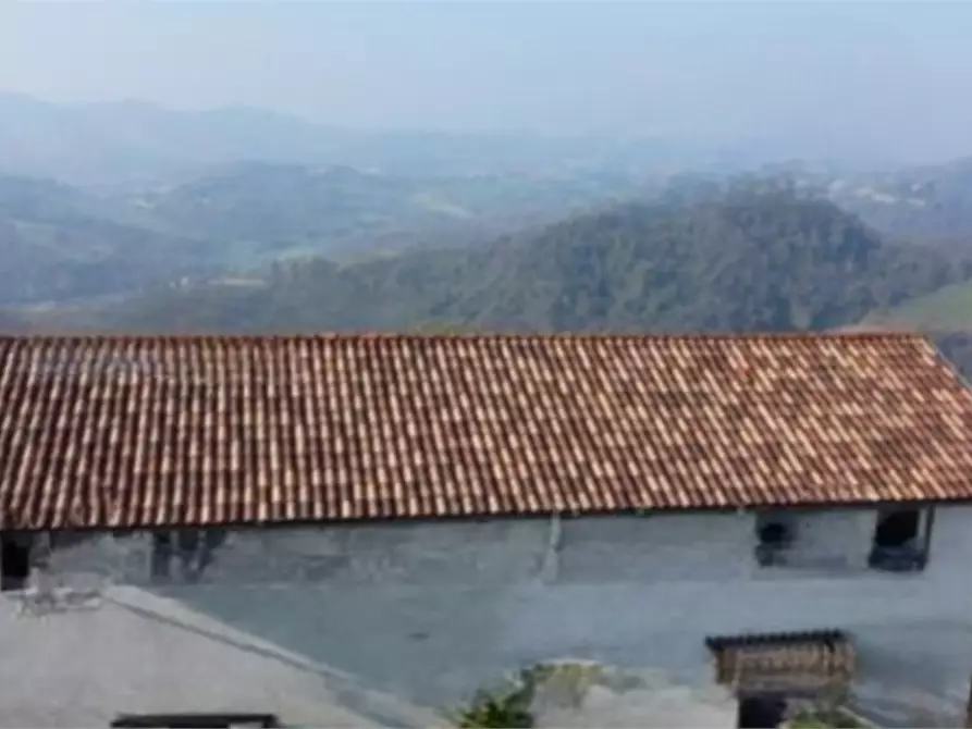 Immagine 2 di Stabile in vendita  in Strada Provinciale 18 a Cocconato