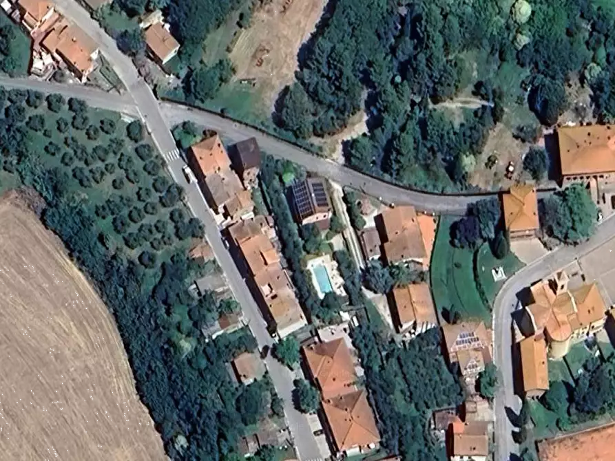 Immagine 13 di Appartamento in vendita  in Via Bassa a Castiglione Del Lago