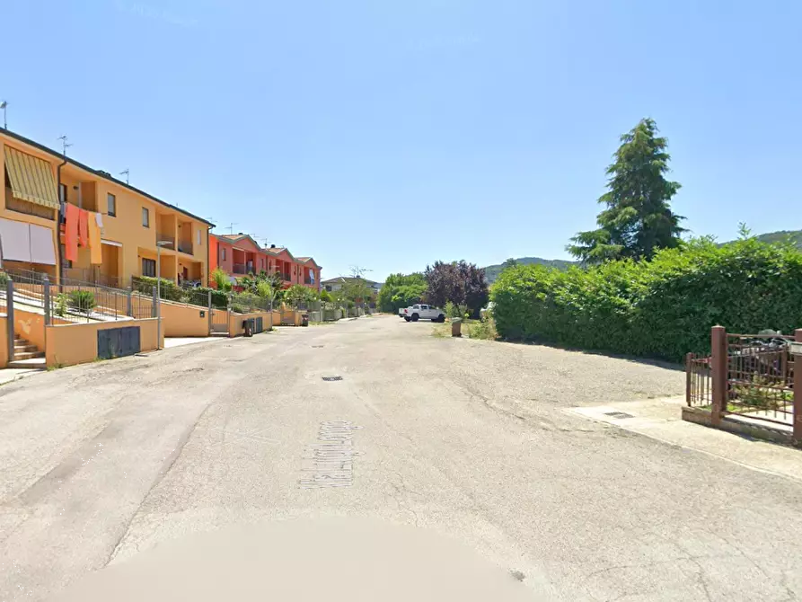 Immagine 12 di Appartamento in vendita  in Via Luigi Longo a Panicale