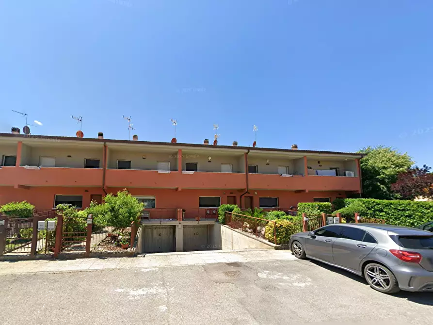 Immagine 2 di Appartamento in vendita  in Via Luigi Longo a Panicale