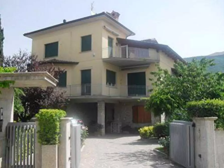 Immagine 1 di Appartamento in vendita  in Via Giordano Bruno a Gualdo Tadino