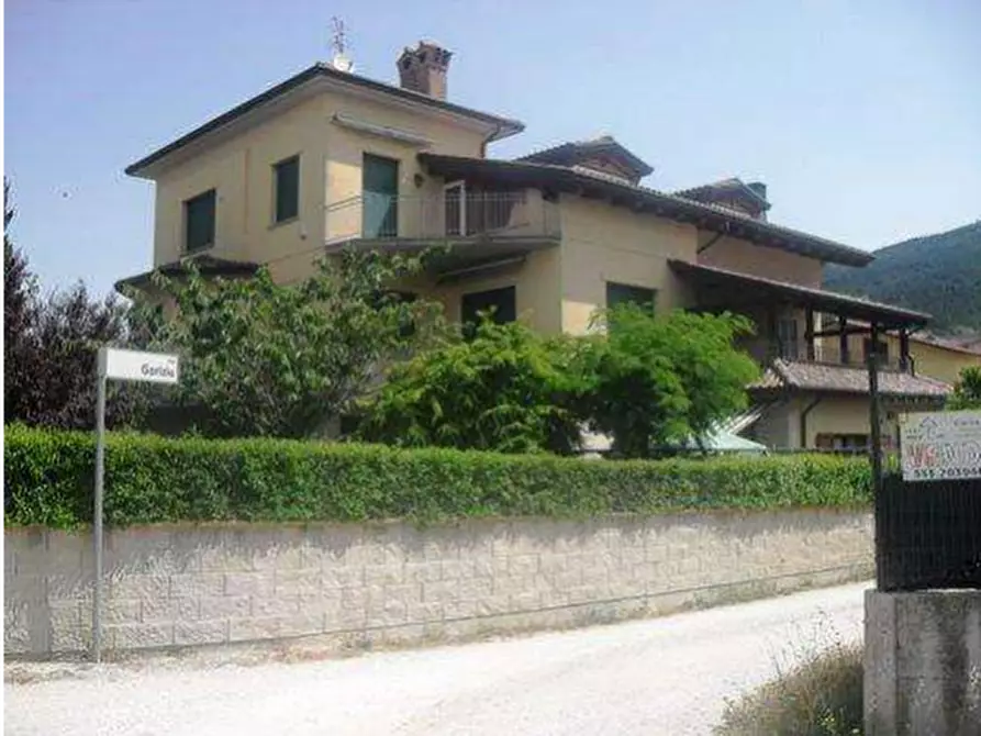 Immagine 3 di Appartamento in vendita  in Via Giordano Bruno a Gualdo Tadino