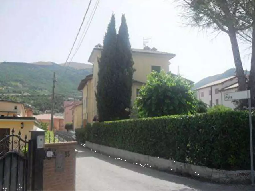 Immagine 5 di Appartamento in vendita  in Via Giordano Bruno a Gualdo Tadino