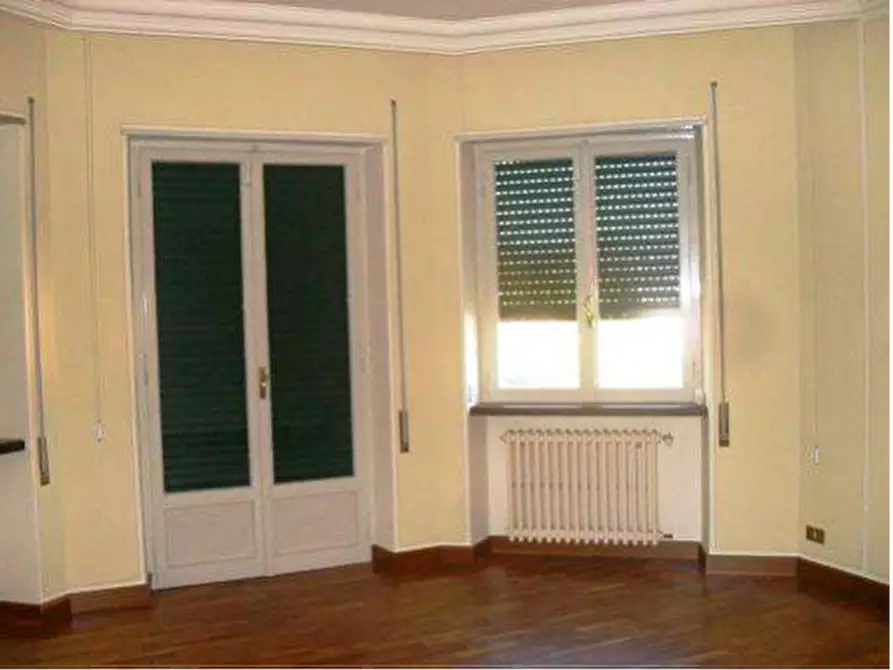 Immagine 15 di Appartamento in vendita  in Via Giordano Bruno a Gualdo Tadino