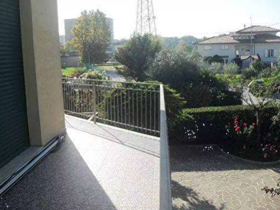 Immagine 19 di Appartamento in vendita  in Via Giordano Bruno a Gualdo Tadino