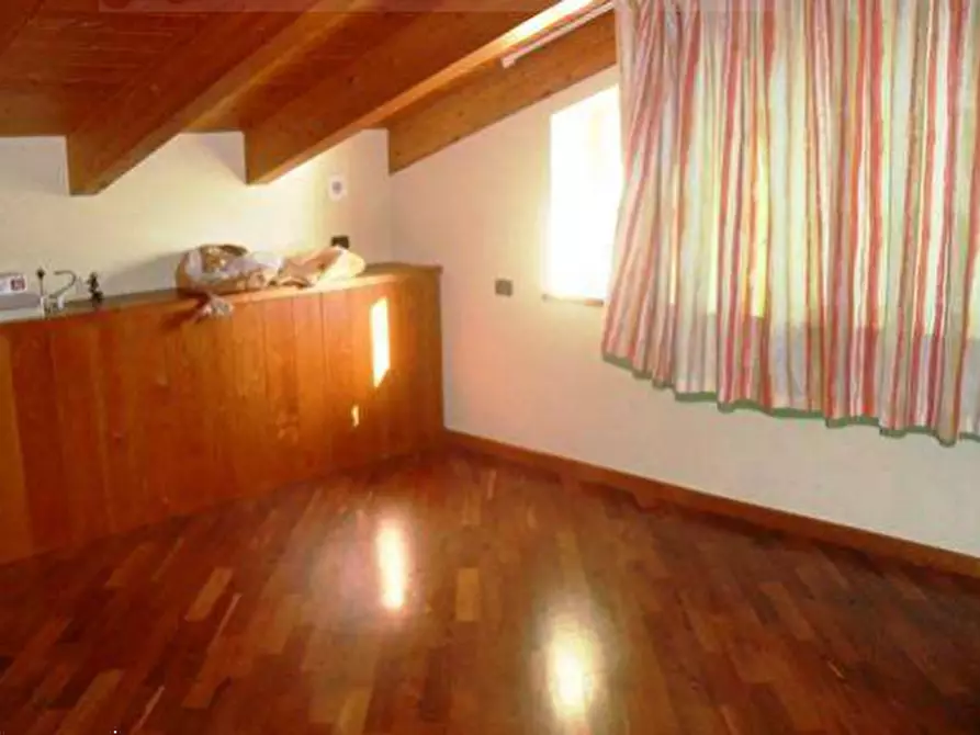 Immagine 23 di Appartamento in vendita  in Via Giordano Bruno a Gualdo Tadino