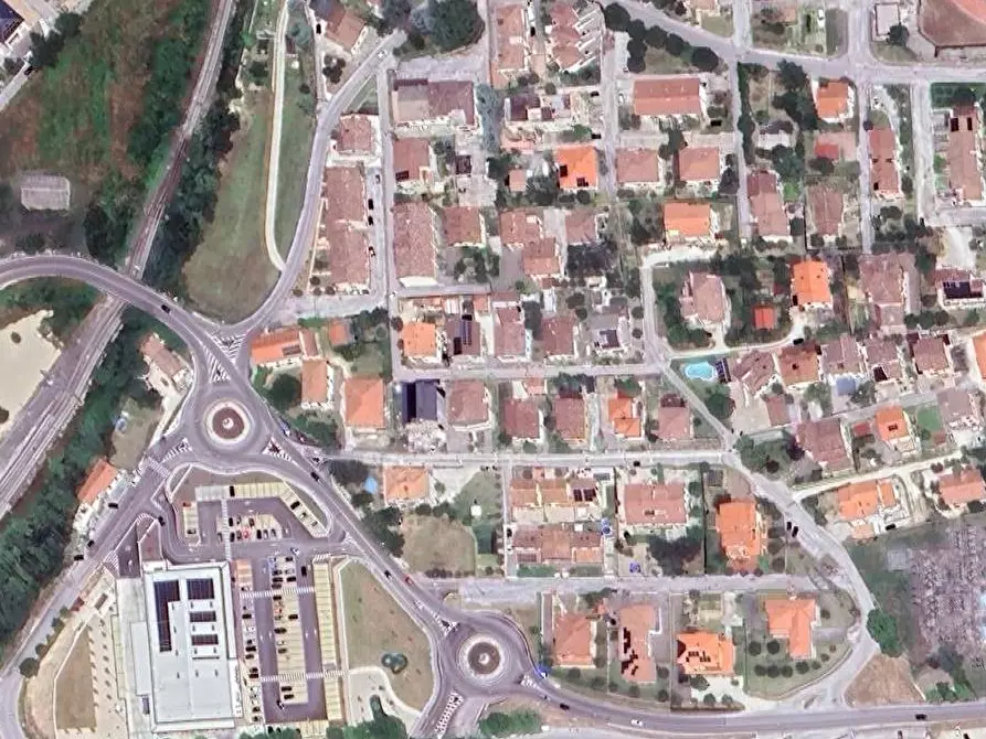 Immagine 37 di Appartamento in vendita  in Via Giordano Bruno a Gualdo Tadino