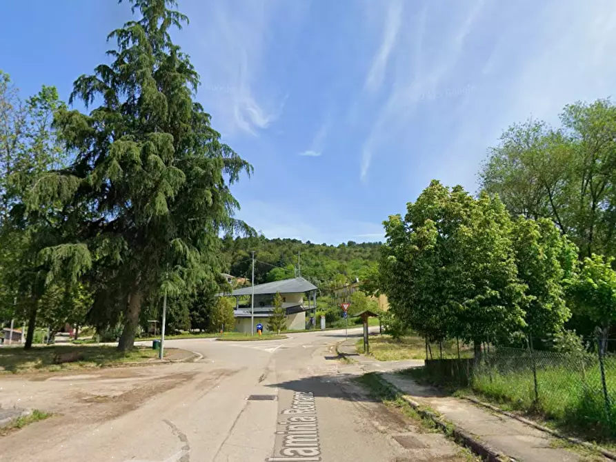 Immagine 14 di Negozio in vendita  in via Flaminia Romana a Narni