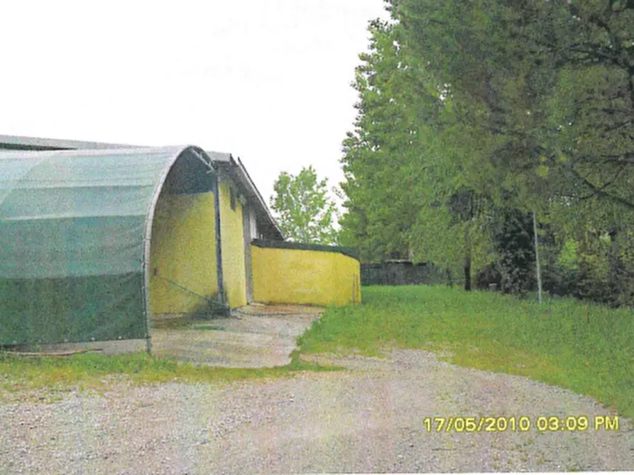 Immagine 2 di Capannone industriale in vendita  in Localita' Canneto Vocabolo Campiglione a Perugia