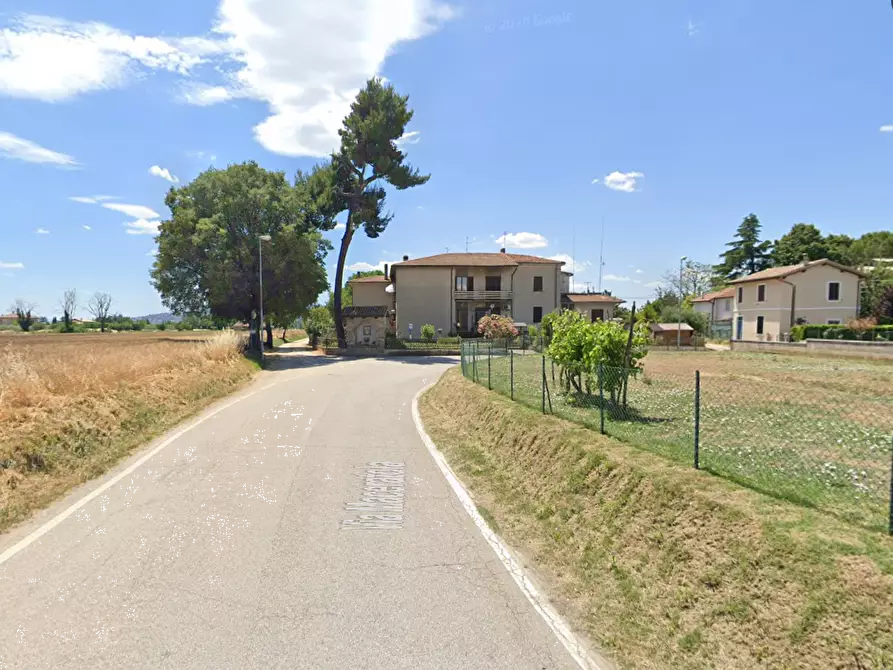 Immagine 9 di Terreno edificabile in vendita  in Via Maceratola  a Foligno
