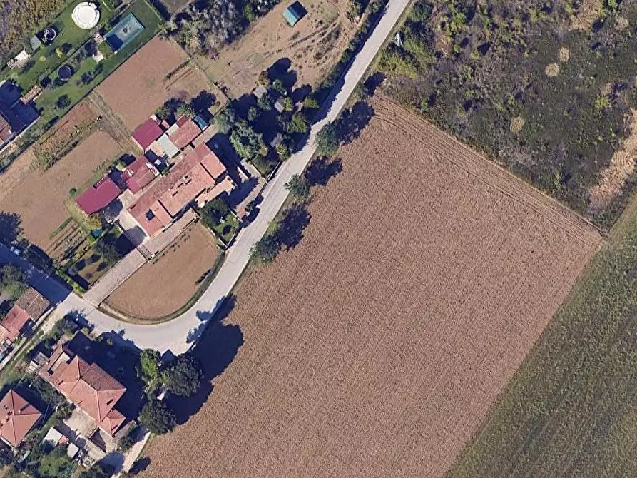 Immagine 19 di Terreno edificabile in vendita  in Via Maceratola  a Foligno