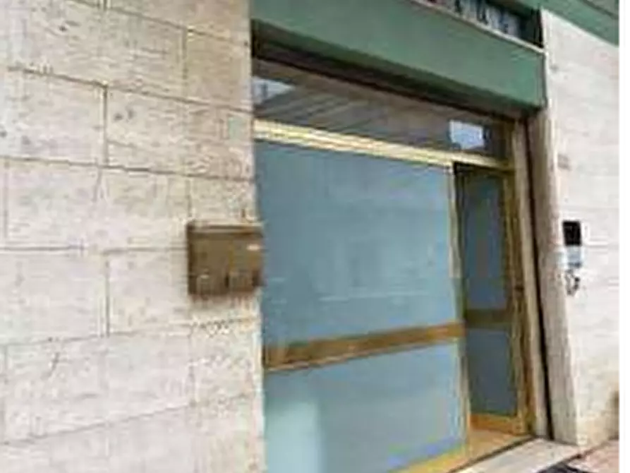 Immagine 2 di Ufficio in vendita  in Via Palestro  a Porto Sant'elpidio