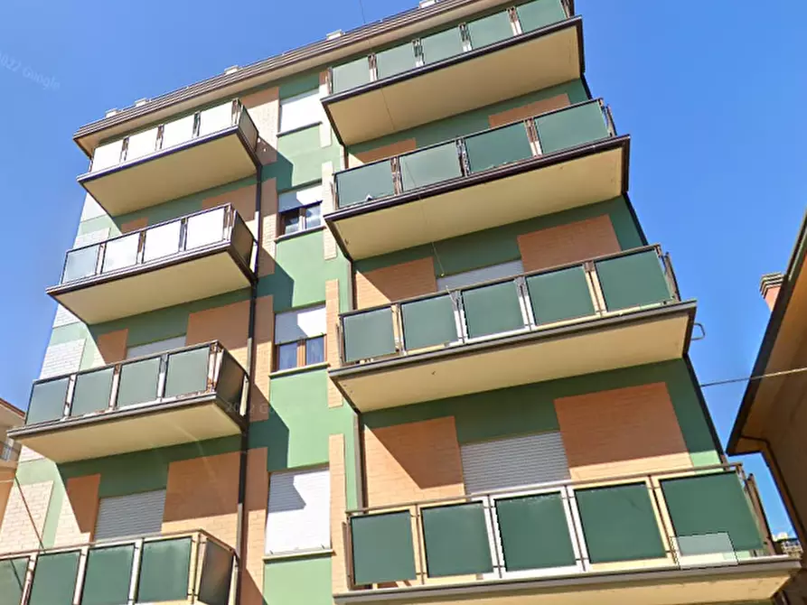 Immagine 4 di Ufficio in vendita  in Via Palestro  a Porto Sant'elpidio