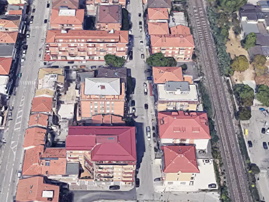 Immagine 12 di Ufficio in vendita  in Via Palestro  a Porto Sant'elpidio