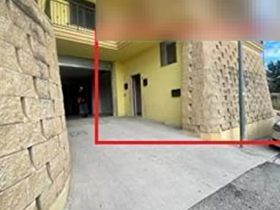 Immagine 1 di Magazzino in vendita  in Via della resistenza a Montegranaro