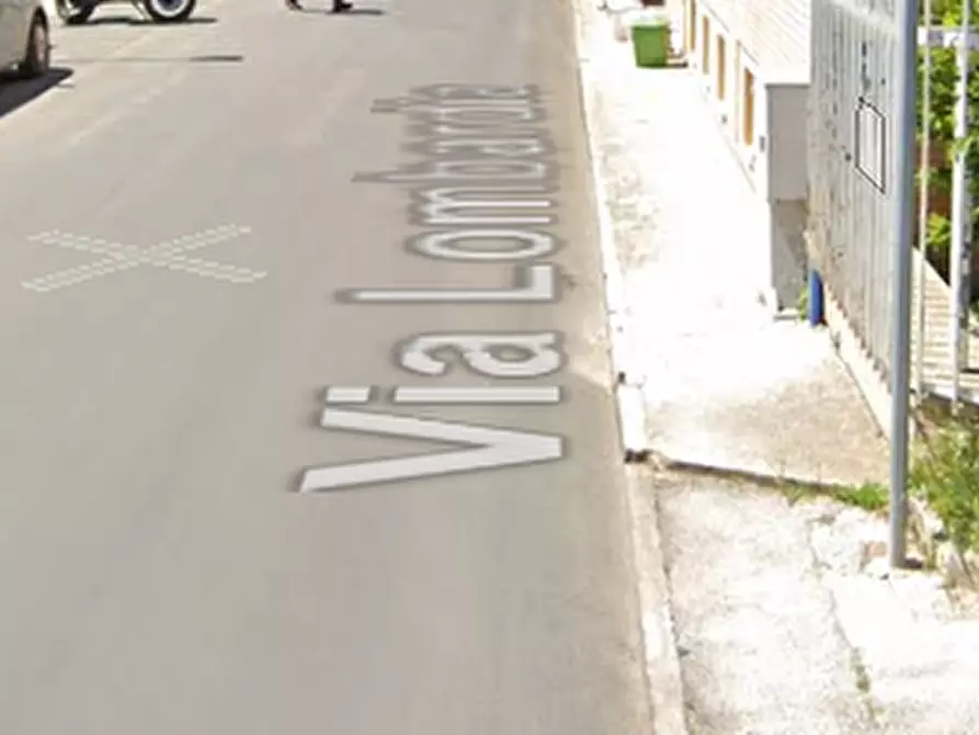 Immagine 4 di Laboratorio in vendita  in Via Lombardia  a Sant'elpidio A Mare