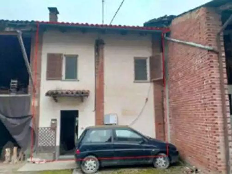 Immagine 1 di Porzione di casa in vendita  in Frazione Gorzano a San Damiano D'asti