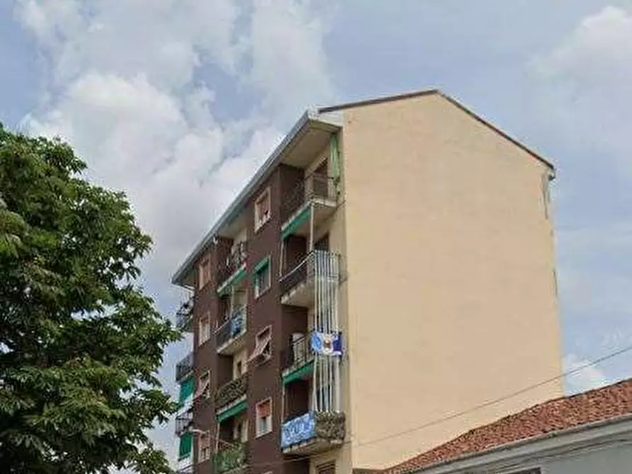 Immagine 5 di Appartamento in vendita  in Corso Casale a Asti