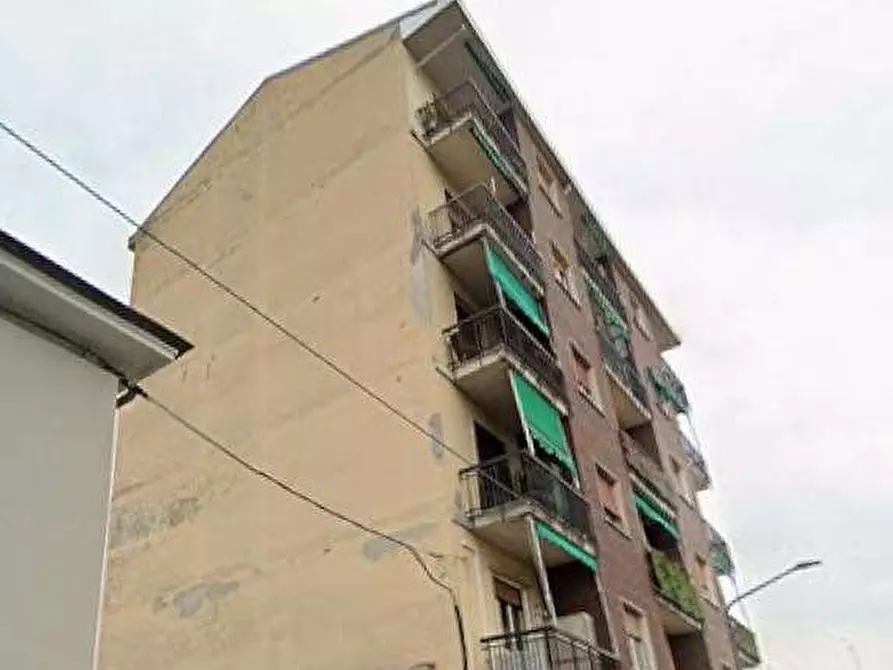 Immagine 7 di Appartamento in vendita  in Corso Casale a Asti