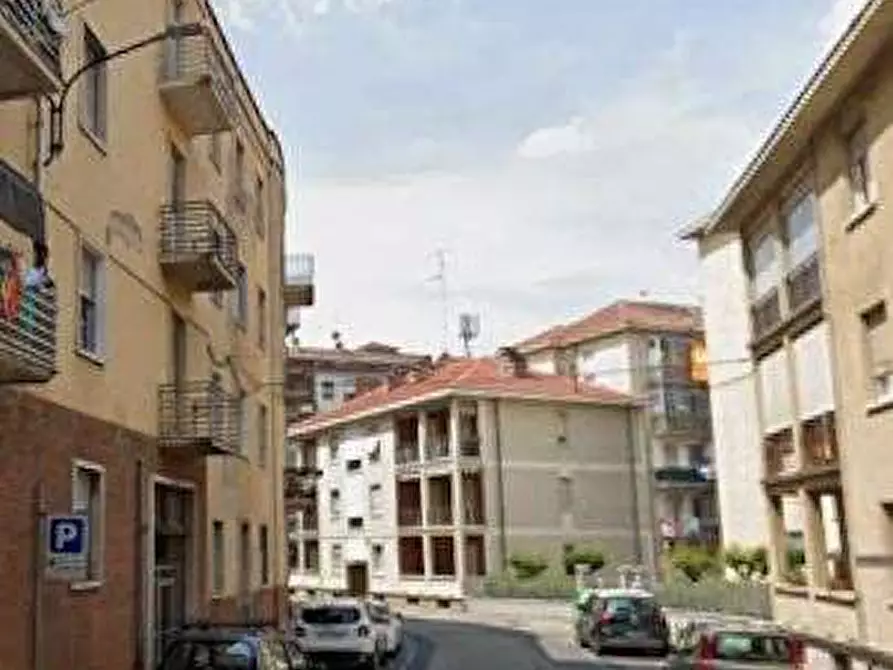 Immagine 8 di Appartamento in vendita  in Via F.lli Olivero a Asti