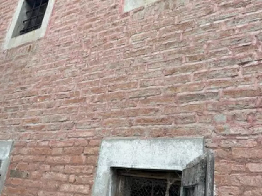 Immagine 2 di Casa indipendente in vendita  in Via Cassola di Sopra a Castelfranco Emilia