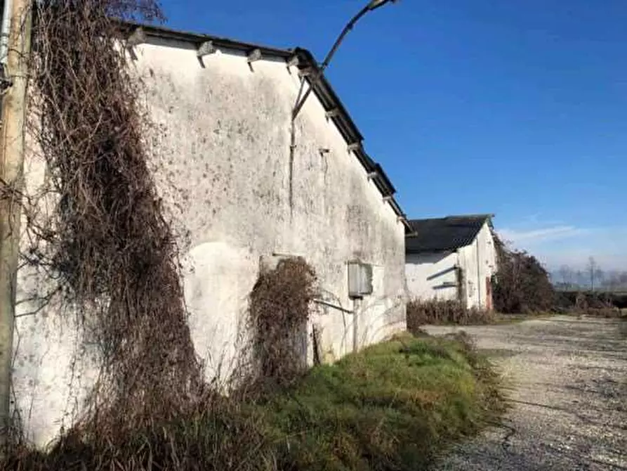 Immagine 23 di Capannone industriale in vendita  in Strada Gandine a Ghedi