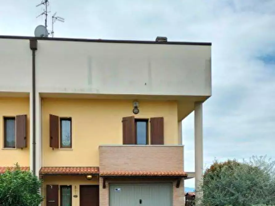 Immagine 12 di Casa indipendente in vendita  in Via Ortali a Forli'