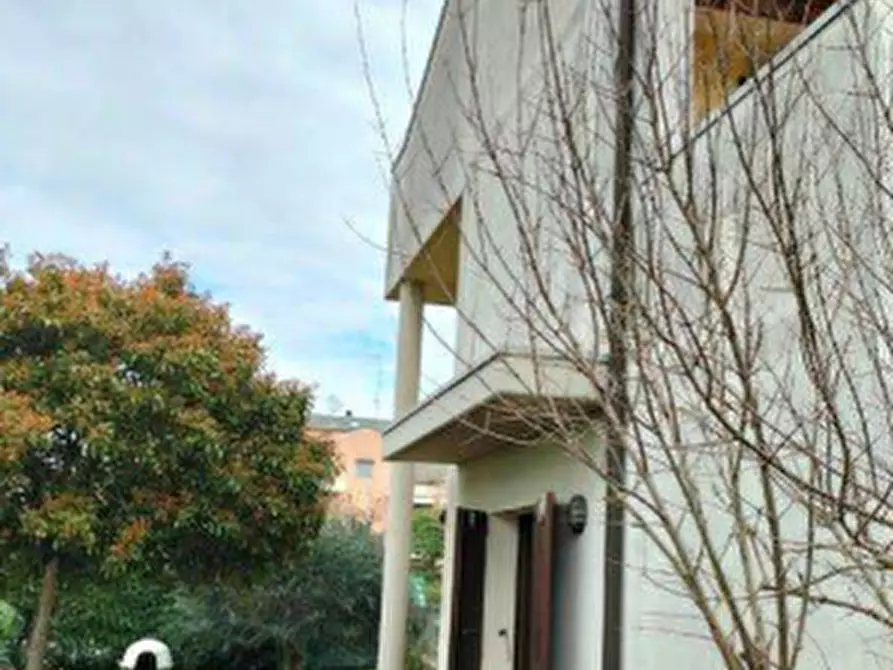 Immagine 13 di Casa indipendente in vendita  in Via Ortali a Forli'