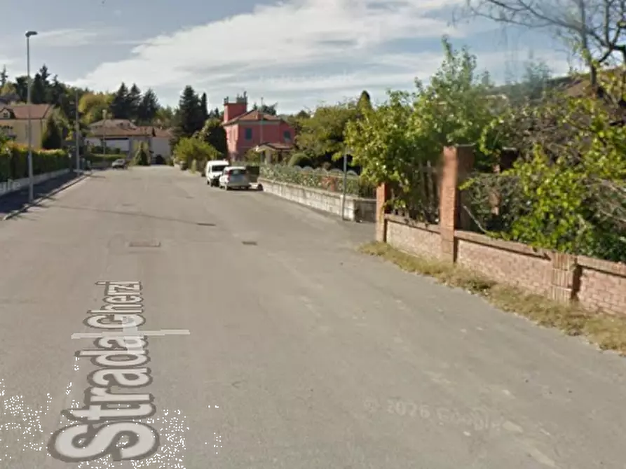 Immagine 2 di Garage in vendita  in Strada Gherzi a Canelli