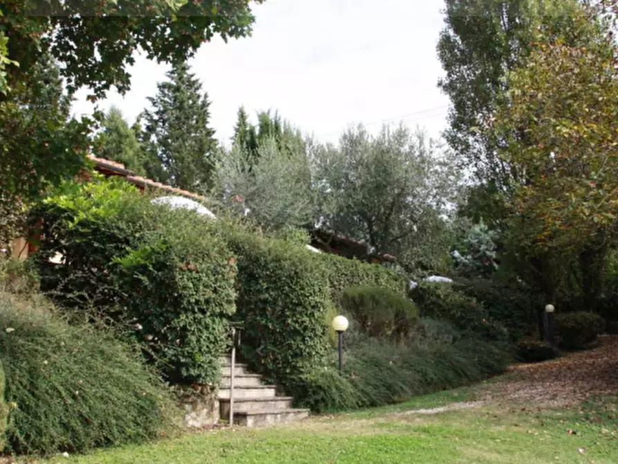 Immagine 11 di Stabile in vendita  in Via Montelfi a Figline Valdarno