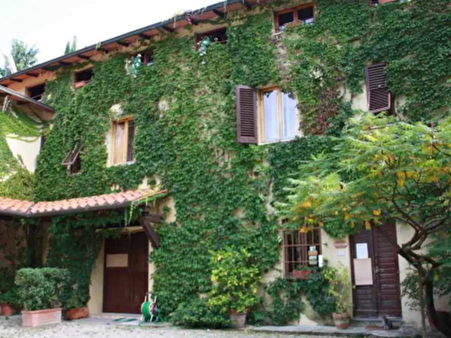 Immagine 21 di Stabile in vendita  in Via Montelfi a Figline Valdarno