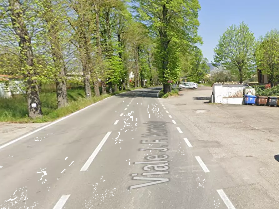 Immagine 8 di Capannone industriale in vendita  in Viale J. F. Kennedy a Scarperia