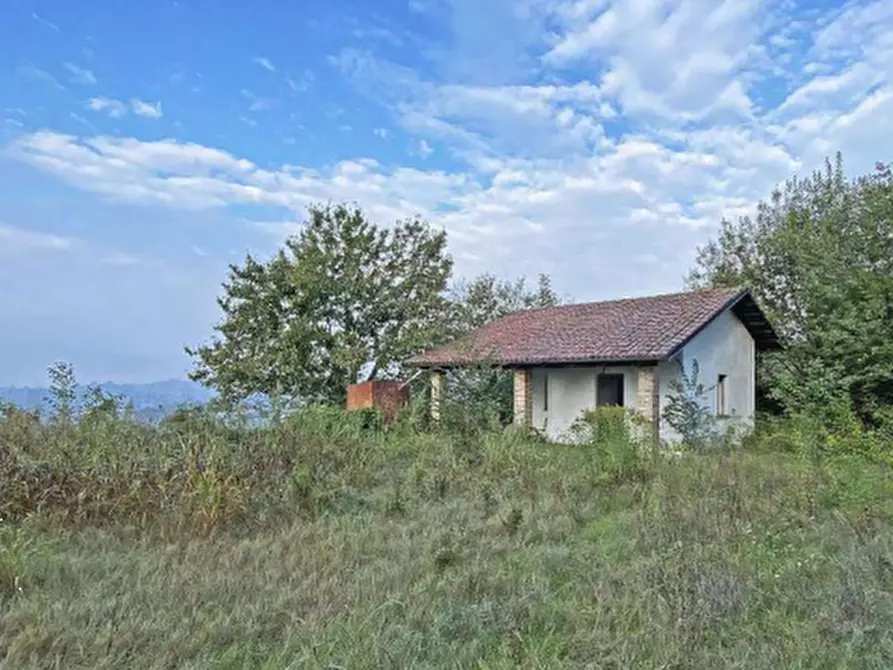 Immagine 1 di Rustico / casale in vendita  in Strada comunale cavalchino a Pocapaglia