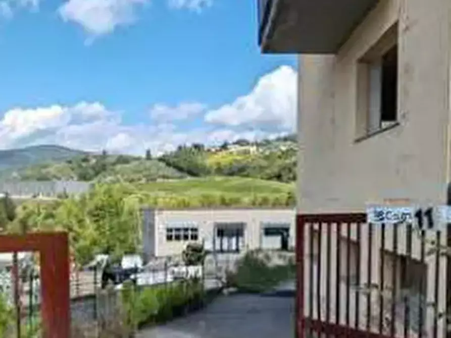 Immagine 4 di Magazzino in vendita  in Via del Vicano a Pelago