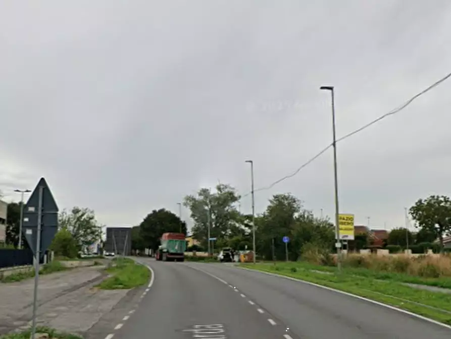 Immagine 15 di Appartamento in vendita  in Via Romagna a Leno