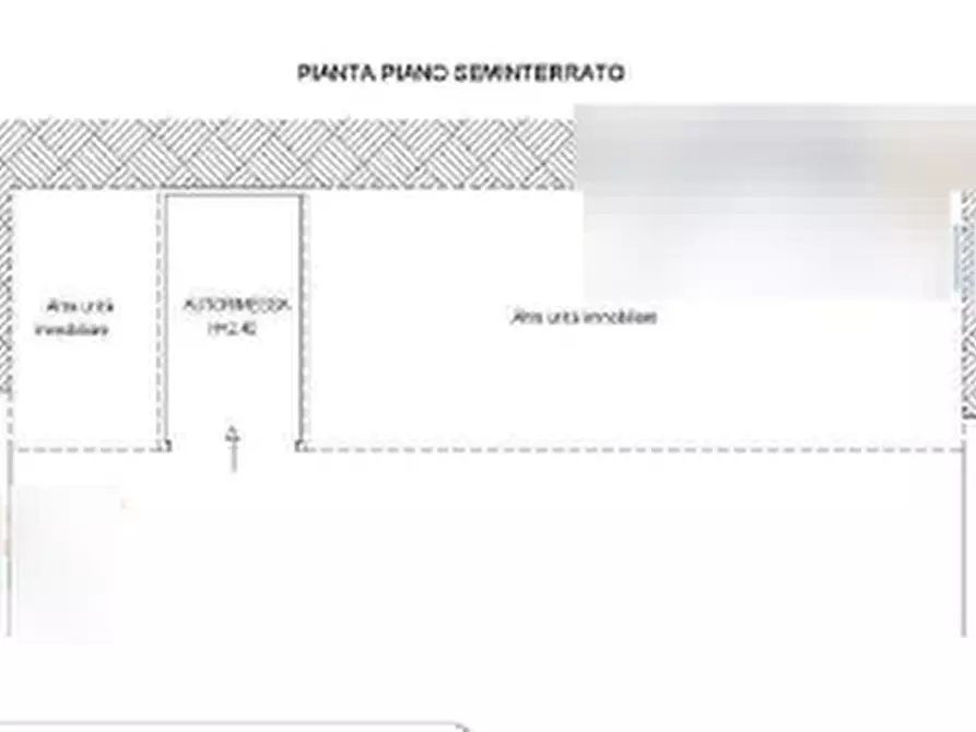Immagine 7 di Garage in vendita  in Strada Gherzi a Canelli