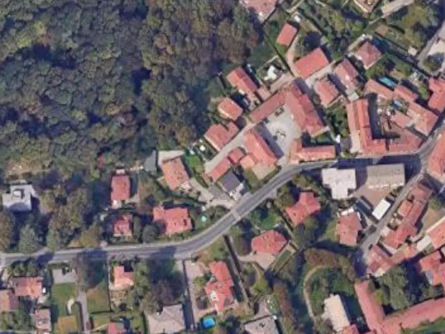 Immagine 8 di Posto auto in vendita  in Morganti a Lesmo