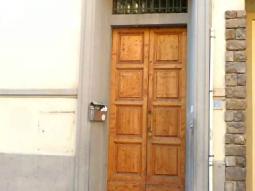 Immagine 2 di Magazzino in vendita  in Via Mario Roselli Cecconi a Firenze