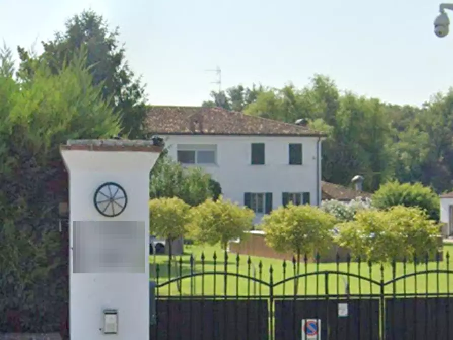 Immagine 12 di Villa in vendita  in Strada Soave a Marmirolo