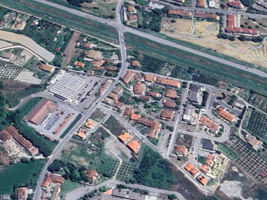 Immagine 12 di Appartamento in vendita  in Via dei Praticelli a Castelfiorentino