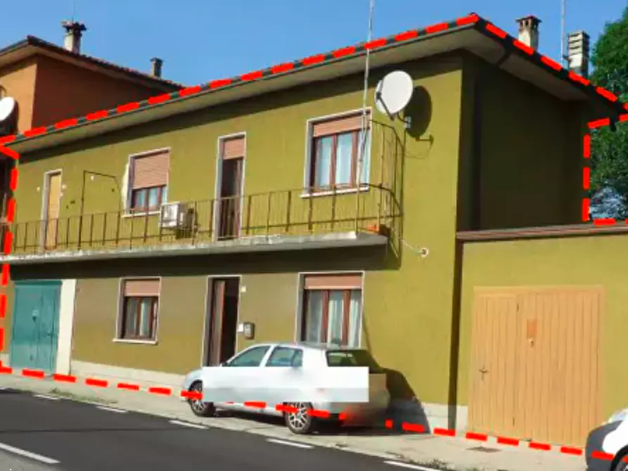 Immagine 1 di Porzione di casa in vendita  in Via Roma a Breganze