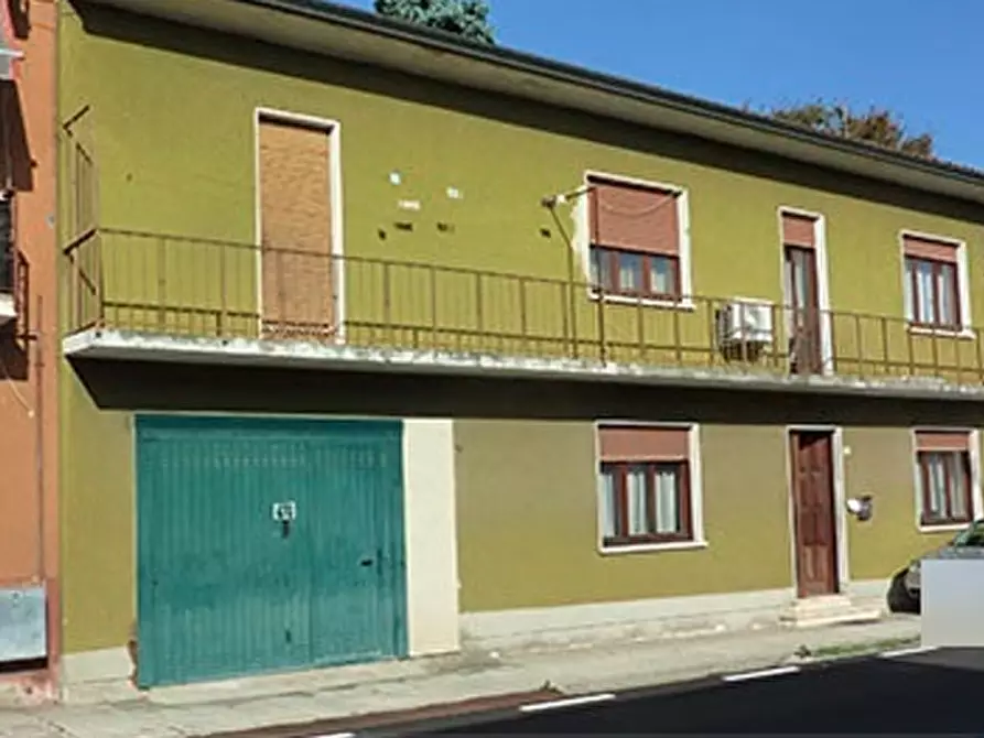 Immagine 3 di Porzione di casa in vendita  in Via Roma a Breganze