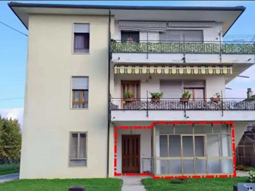 Immagine 1 di Appartamento in vendita  in Via Rigoletto a Castegnero