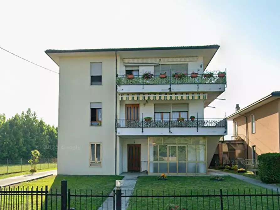 Immagine 6 di Appartamento in vendita  in Via Rigoletto a Castegnero
