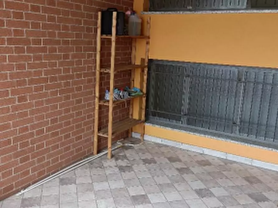 Immagine 12 di Appartamento in vendita  in Corso Bra  a Alba