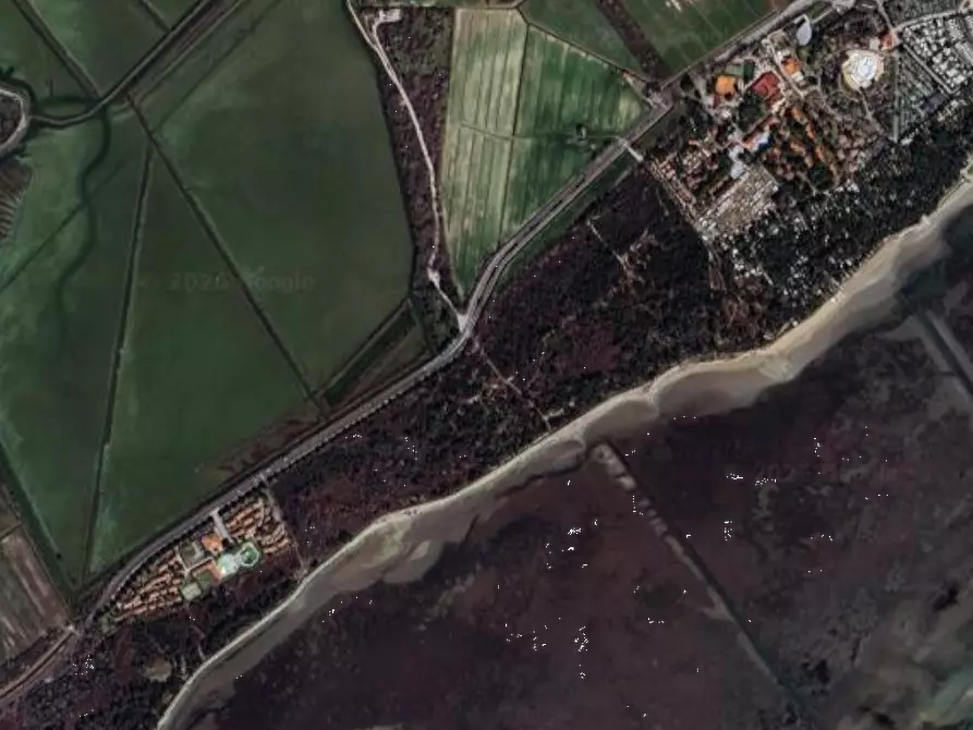 Immagine 8 di Terreno edificabile in vendita  in Via Monfalcone a Grado