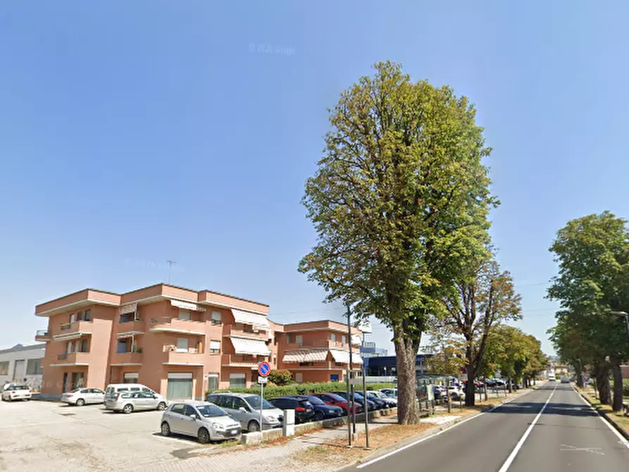 Immagine 8 di Appartamento in vendita  in Corso Bra  a Alba