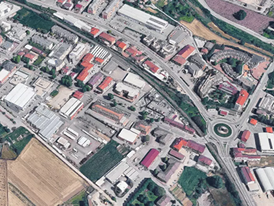 Immagine 23 di Appartamento in vendita  in Corso Bra  a Alba