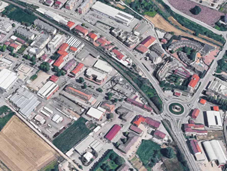 Immagine 25 di Appartamento in vendita  in Corso Bra  a Alba